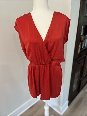 Banana Republic Women’s Orange Surplice Waist romper Size: 8